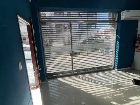 Venta Local Comercial 30m2 zona Chilavert con renta - Villa Lugano