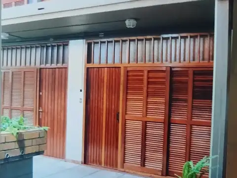 2 AMBIENTES + PATIO + ZONA RESIDENCIAL  