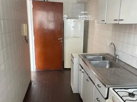 Departamento en Alquiler con 1 cocheras