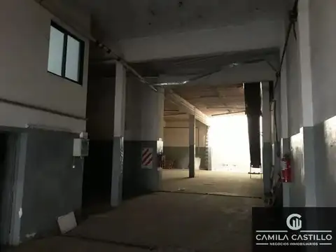 Galpón en alquiler de 570m2 ubicado en San Justo