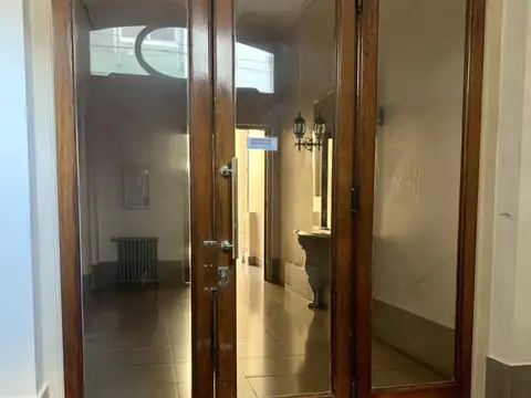 Hipólito irigoyen 2700