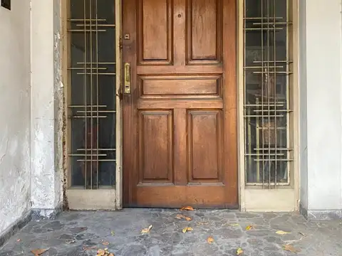 Avenida Juan Bautista Alberdi 4800, Piso Ave