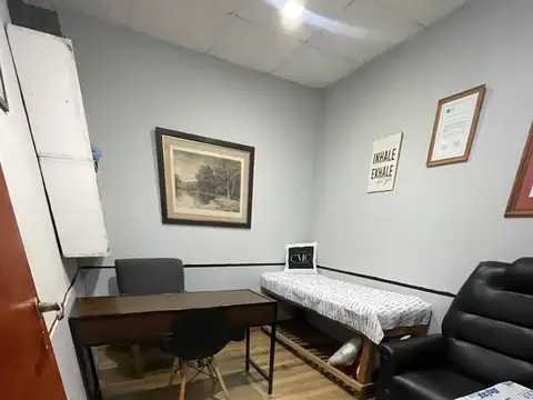 Casa 6 ambientes con 1 baño