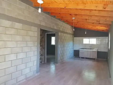 Casa a la venta en Comuna de San Roque. (C438)