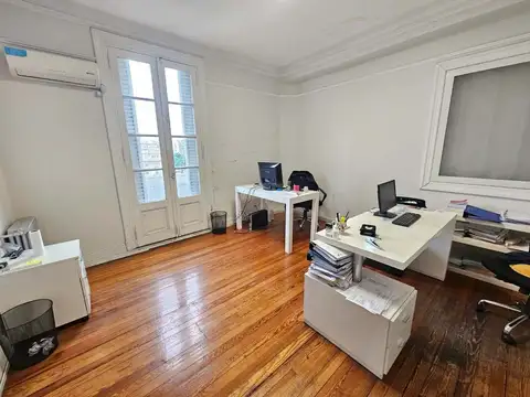 Oficina en Venta en San Nicolás, USD 170.000