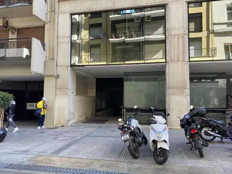 Oficina en Alquiler en Retiro, USD 1.080