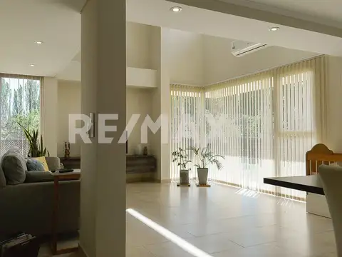 Casa en Venta en Neuquen, USD 495.000