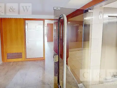 Oficina en Alquiler en Barrio Norte, USD 4.700