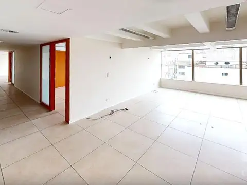 Oficina en Alquiler en Barrio Norte, USD 4.700