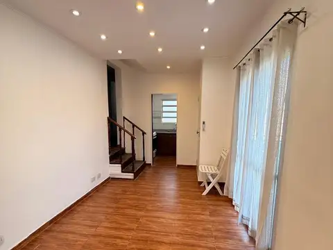 Galván 3400, Piso 1