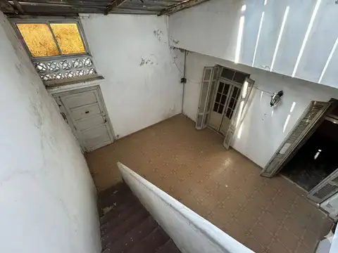 Depto Tipo Casa en Venta en Pompeya, USD 55.000