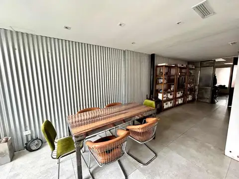 Casa 6 ambientes con 3 baños