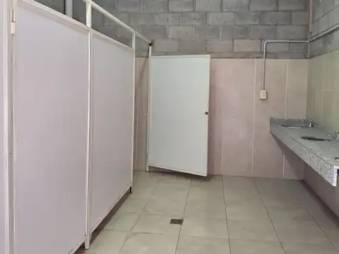 Local en Alquiler en Jesus Nazareno, $ 470.000