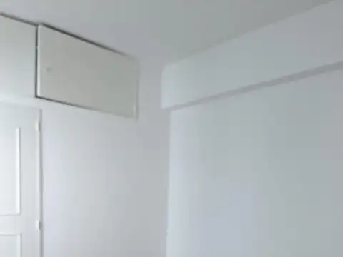 Departamento en Alquiler en Parque Chacabuco, $ 650.000