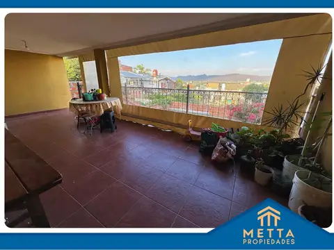 Casa en Venta al Oeste
