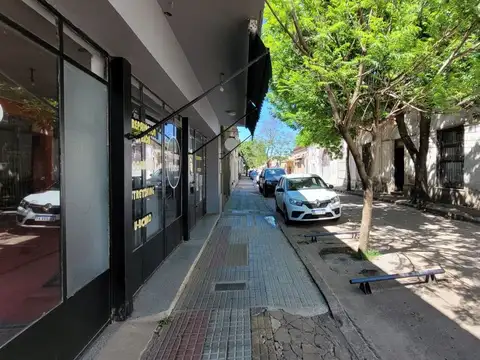 Local en Venta 45 años