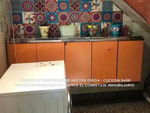 Venta exclusivo PH 5 ambientes con cochera en Parque Avellaneda Imperdible