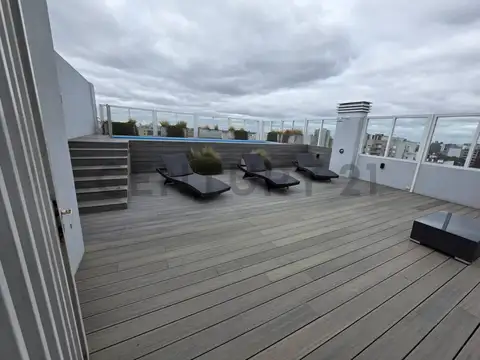 Lisandro medina 2100, Piso 1