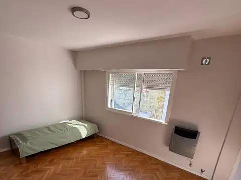 Departamento en Alquiler en Villa Devoto, $ 800.000