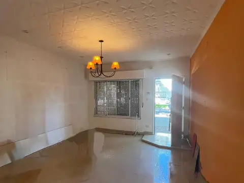 Teniente Agneta al 900