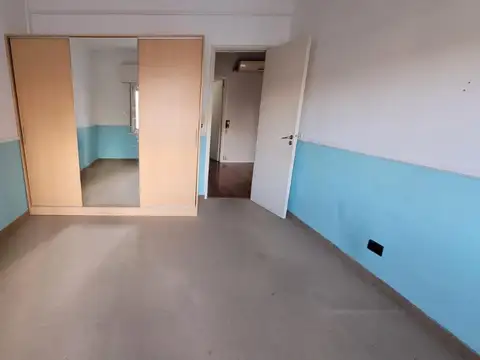 DEPTO AL FRENTE 3 AMB EN VILLA BALLESTER CENTRO SIN EXPENSAS