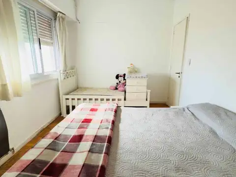 CASA EN VENTA LA PLATA 4 DORMITORIOS
