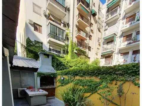 Avenida Santa Fe 3300, Piso 0
