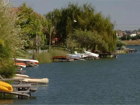 Lote En Venta Puertos del Lago Acacias