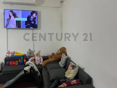 Oficina 3 ambientes con 1 baño