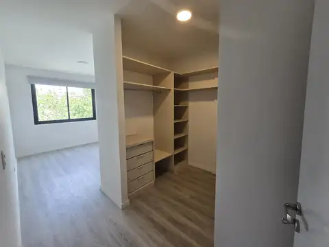 Emilio Civit al 5500