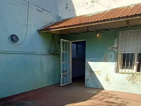 Depto Tipo Casa en Venta con 1 cocheras