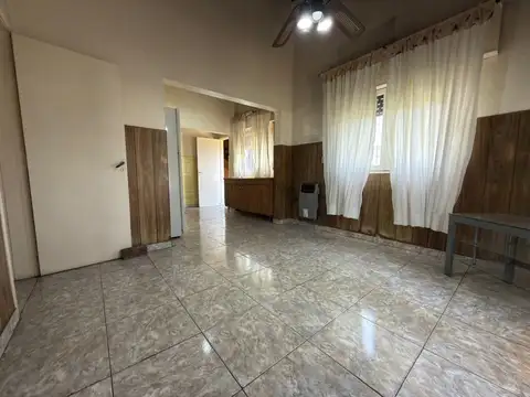 Casa en Venta con 1 cochera