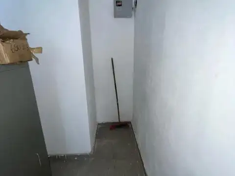 Galpon en Venta 10  mts Fondo