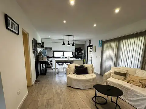 Casa  en Venta en Los Arces, La Cañada de Pilar, Pilar