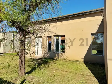 409 entre 140 y 140 A , Piso 0