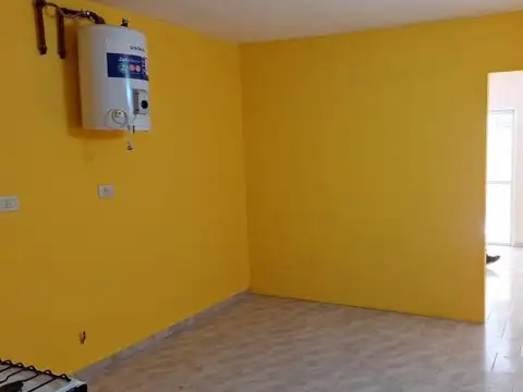 OPORTUNIDAD DEPARTAMENTO 2 AMBIENTES PB CONTRAFRENTE  CON PATIO