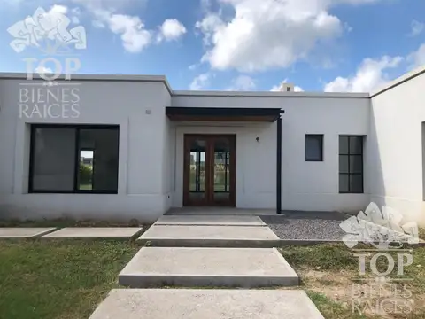Casa en Venta en El Cantón - Barrio Puerto, USD 305.000