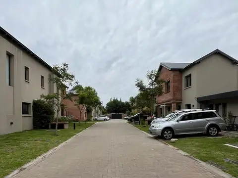 Casa en Alquiler Temporal al Noreste