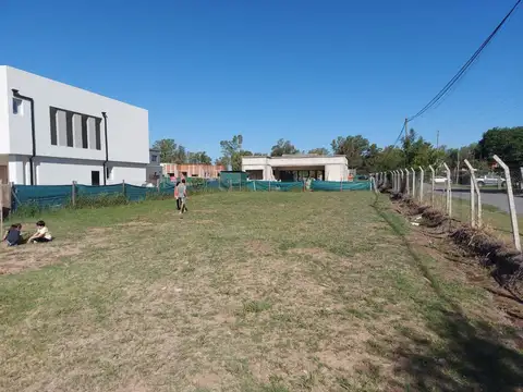 Terreno en Venta en Pilar Del Este, USD 38.000