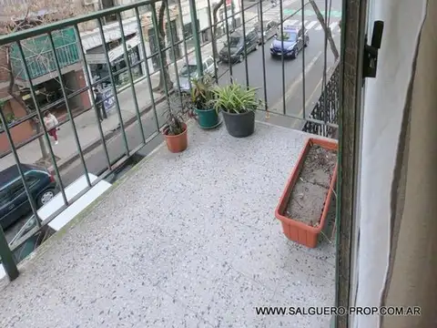 2 AMBIENTES CON BALCON  (CON RENTA EXCELENTE INQUILINO )
