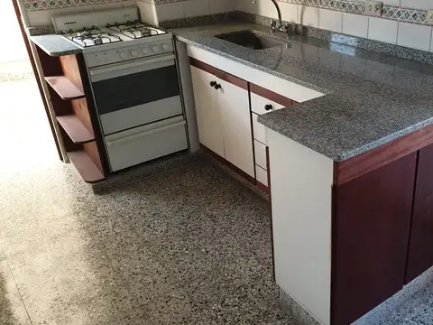 Departamento en Venta en Monte Castro, USD 98.000