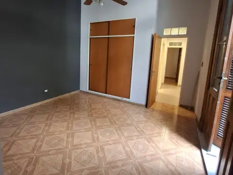 Depto Tipo Casa en Venta de 3 dormitorios