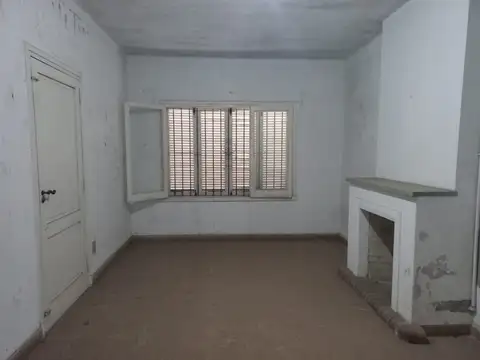 Narciso P Lozano 900