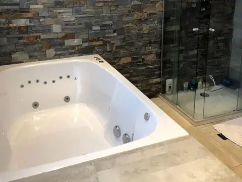 Casa con 3 dorm. en La Reserva Cardales C.C.