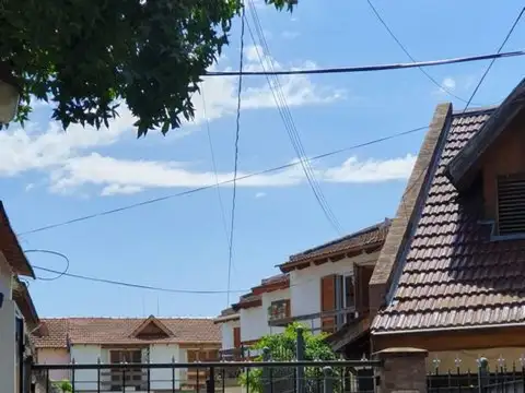 DUPLEX 3 AMBIENTES CON COCHERA MARTIN CORONADO