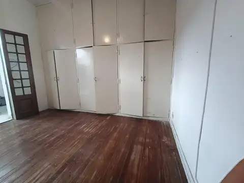 Depto Tipo Casa en Alquiler de 2 ambientes