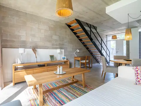 Casa 3 ambientes con 2 baños