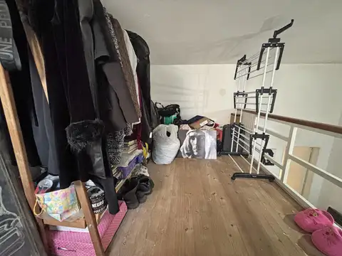 Depto Tipo Casa en Venta 40 años