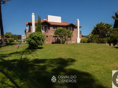 Alquiler temporario Departamento Mar Azul 6 personas