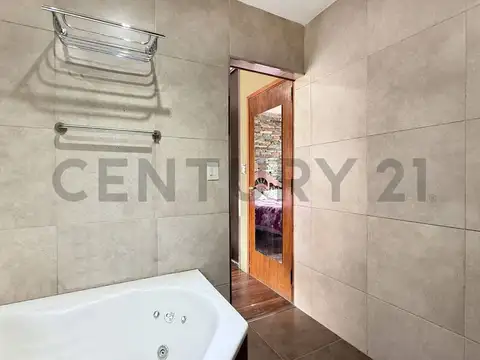 Venta de casa y dos Ph en un mismo lote, Florencio Sanchez, Mar del Plata.